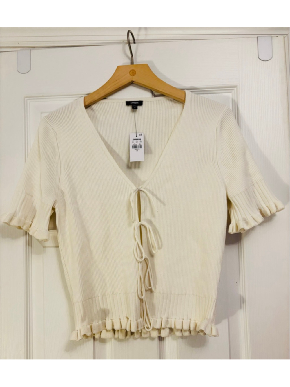 Express Cream Ribbed Tie-Front Crop Top - Picture 3 of 4